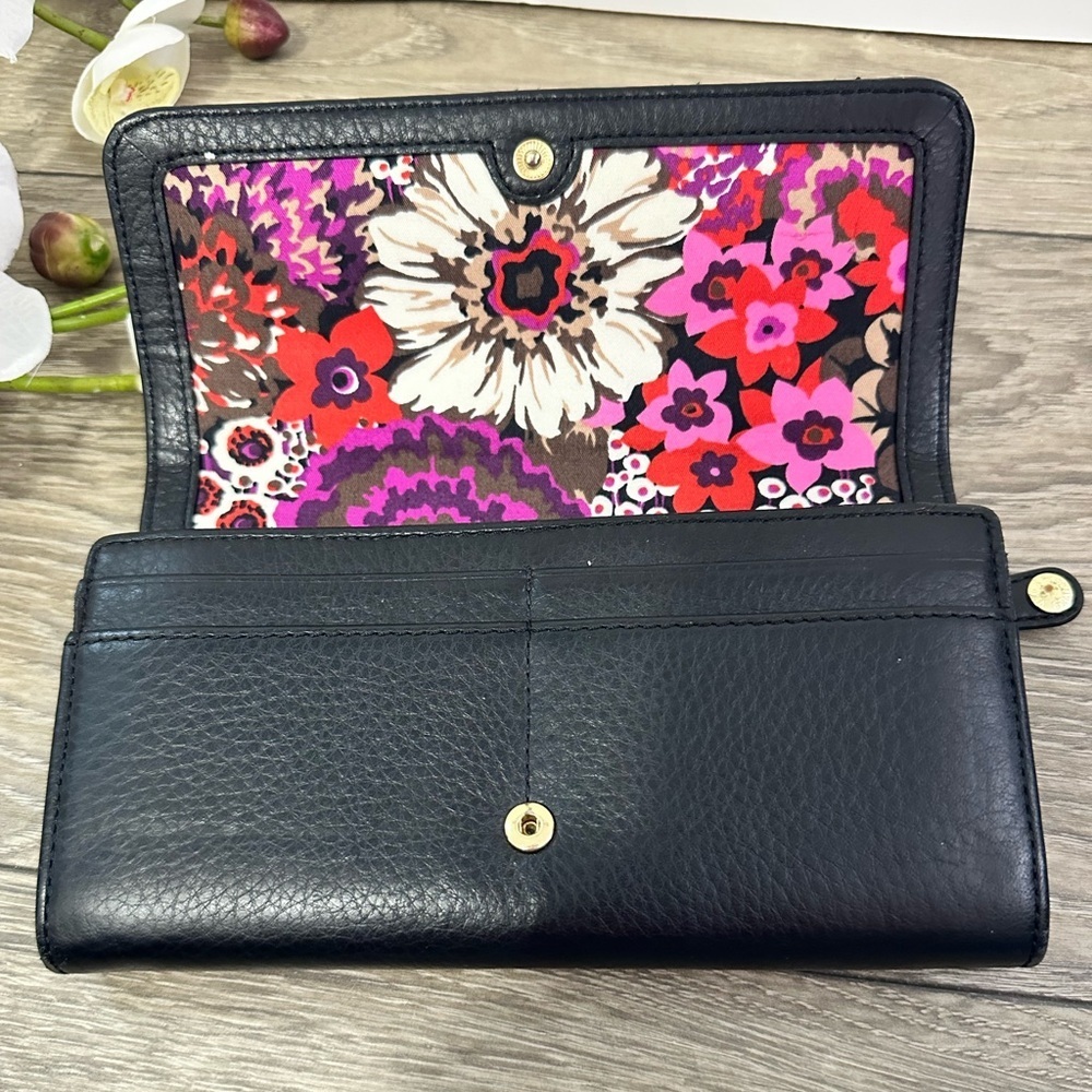 🌷Vera Bradley Black Quilted Women's Wallet🌷 - Picture 14 of 16
